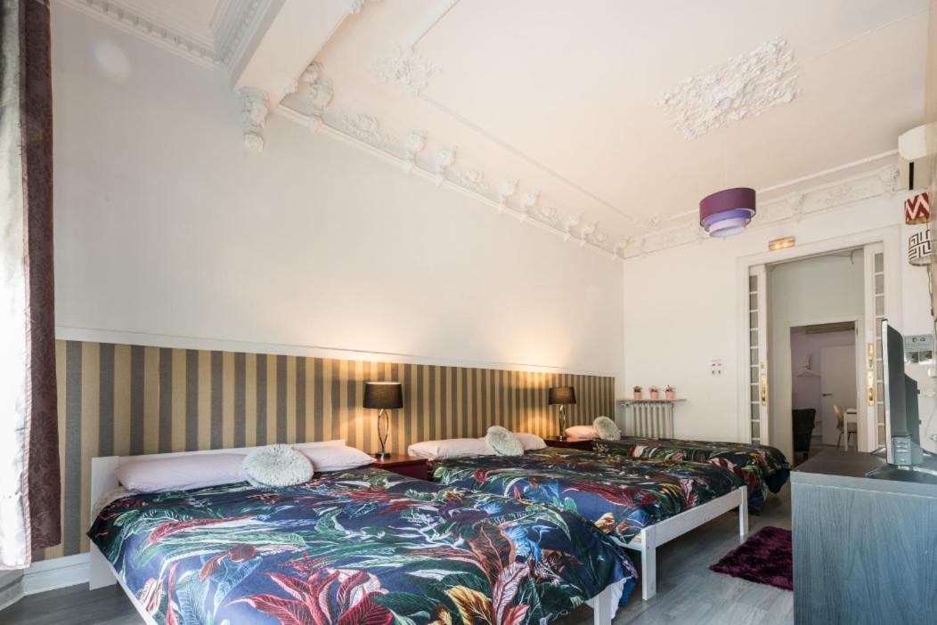 M&F 7 Rooms/7 Bathrooms Over Gran Via Madrid Exterior foto
