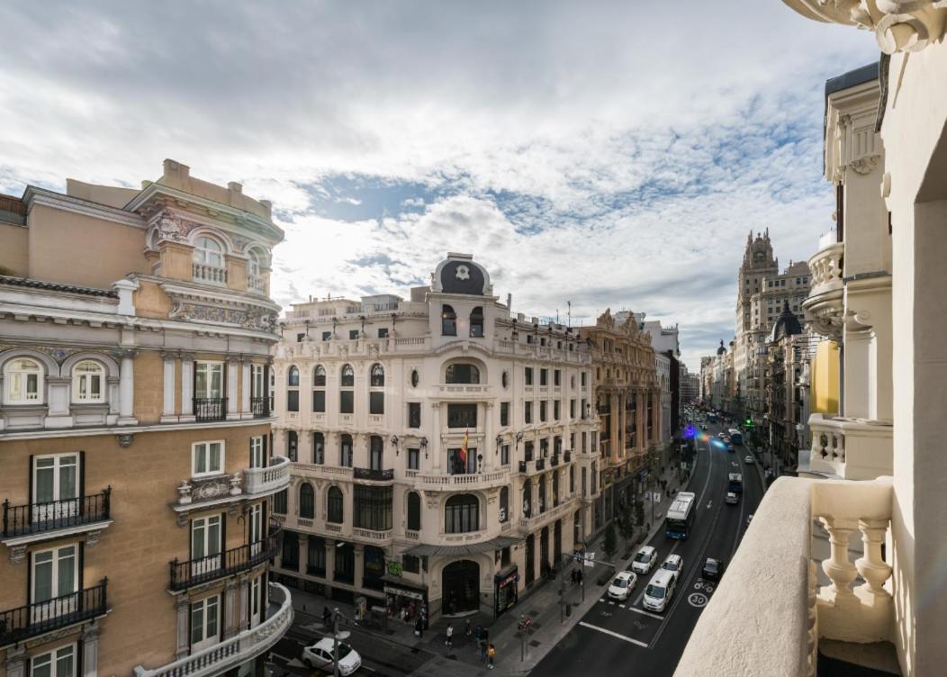 M&F 7 Rooms/7 Bathrooms Over Gran Via Madrid Exterior foto